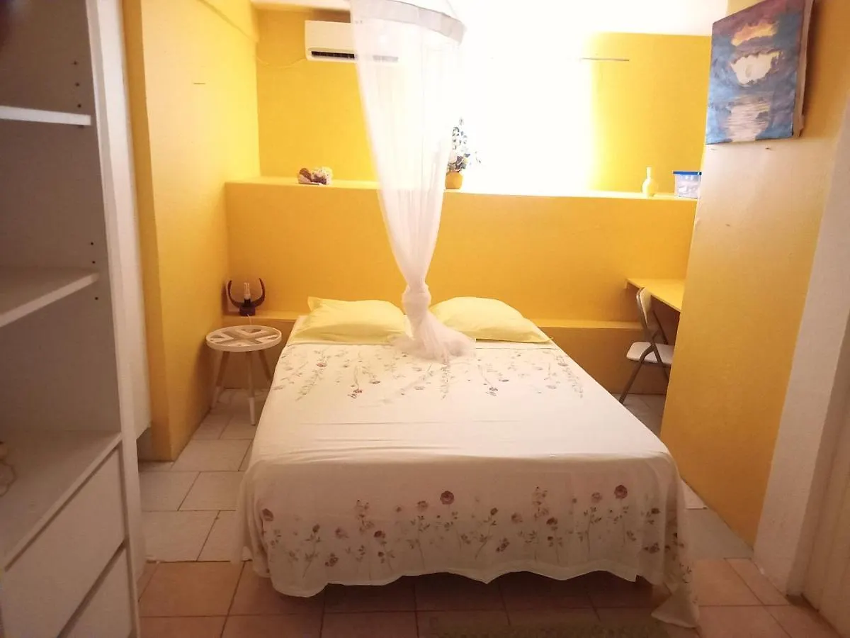 Bel Appartement - Proche Des Plages De Sainte Anne 0*, سانت آن
